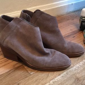 Dolce vita booties 9.5